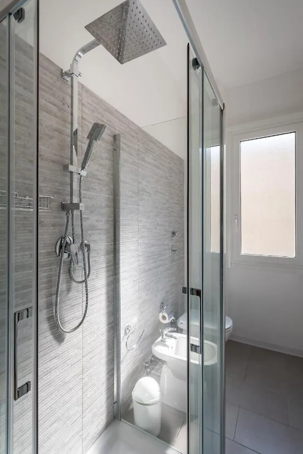 Apartment Duomo A 15 Minuti Di Metro-Suite Con Netflix Ad Affori M3 Milan Italy
